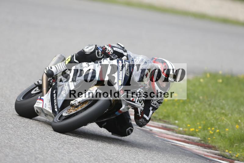 /37 28.07.2025 Dunlop Ride und Test Day ADR/Trackday Erfahren gelb Trackday schnell  rot/18